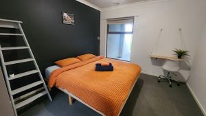 Airbnb4